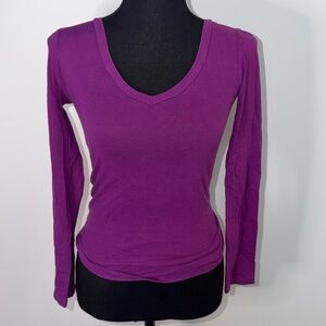 BASIC LONG SLEEVE PURPLE V NECK